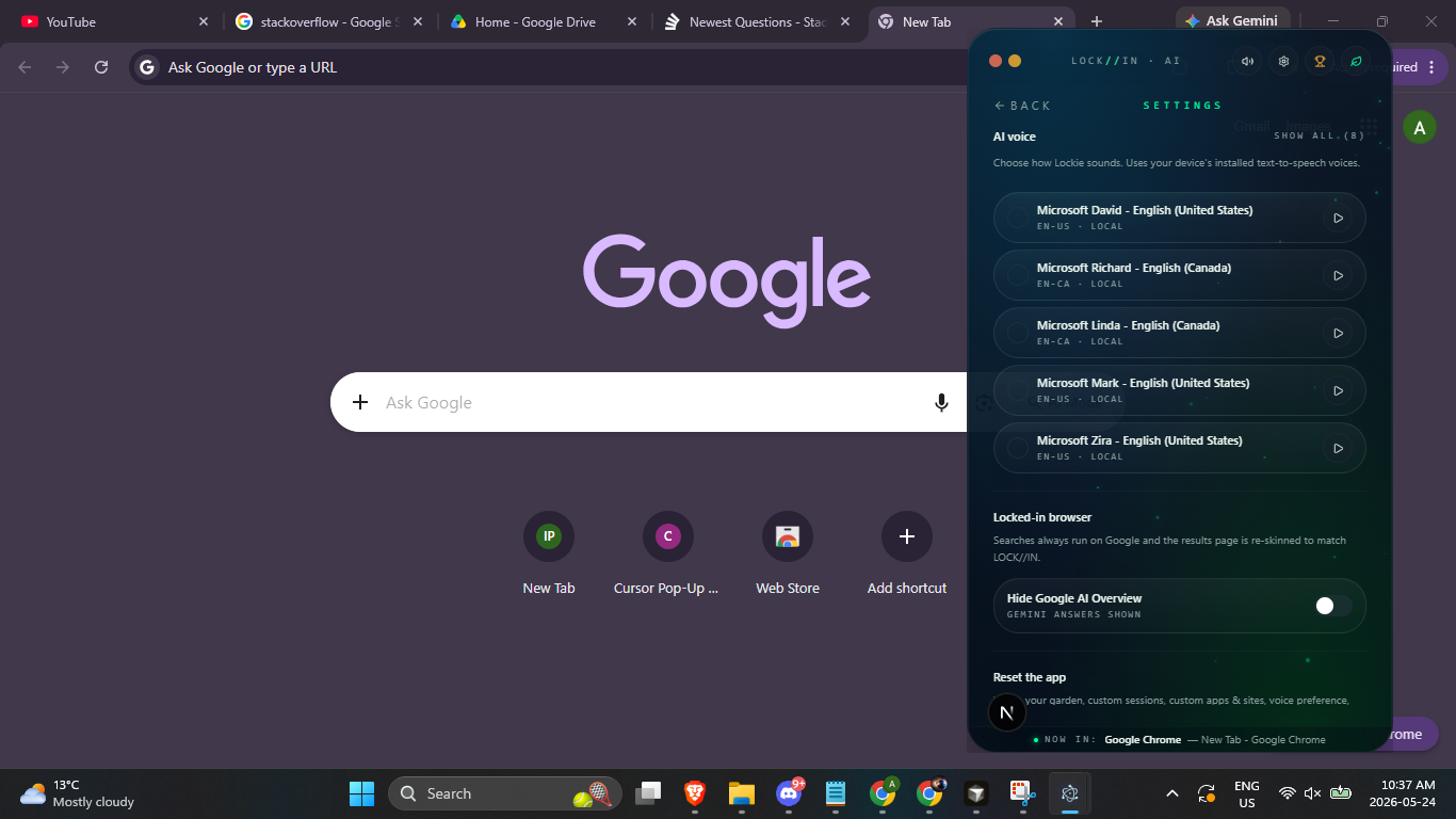 A skinned, distraction-free new tab